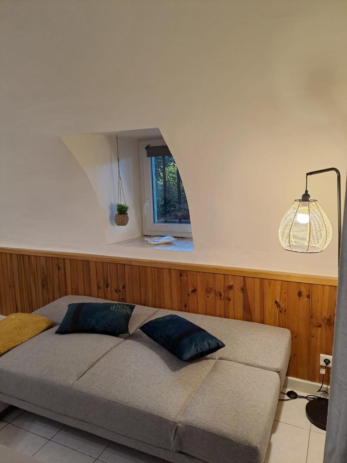 Gite 2 "Le Tilia " Aux Magnolias 3 Etoiles 欧布纳 外观 照片